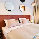 365pam - Westin House Lux - Garaz, Basen, Jacuzzi, Sauna, Silownia, Plac Zabaw W Cenie Апартаменты *